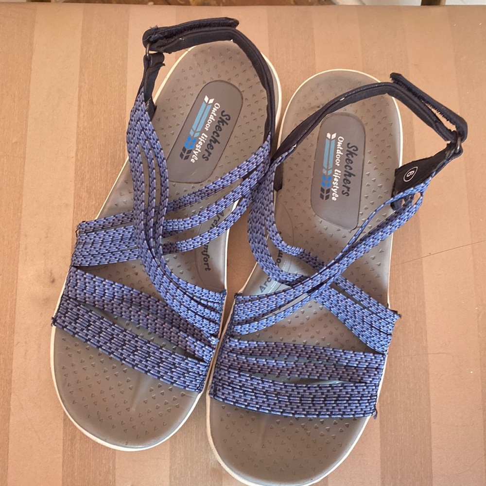SKECHERS® Reggae Cup - Oh,Snap! Sandal Women’s Navy size 6